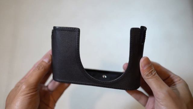 Leica Q2 leather half case смотреть онлайн