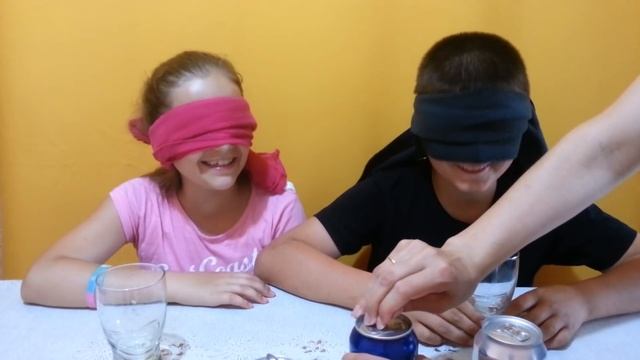 СОДА ЧЕЛЛЕНДЖ угадай вкус газировки SODA CHALLENGE смотреть онлайн