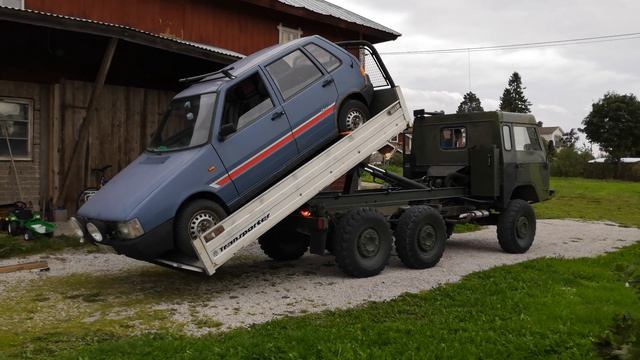 Volvo C304 6x6 hook loader Fiat Uno смотреть онлайн