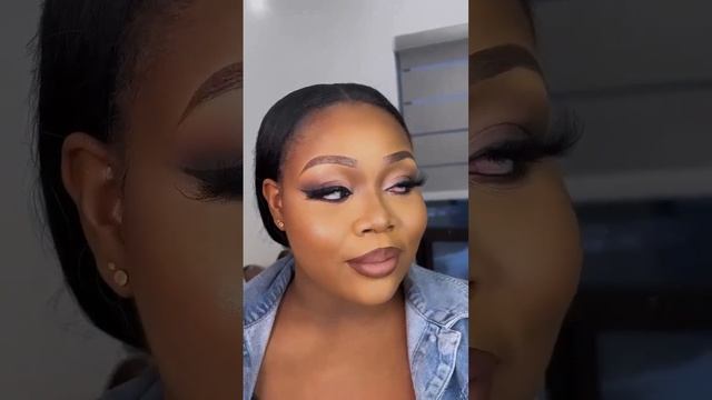 Quick Makeup Transformation FT MakeupbyArbi смотреть онлайн