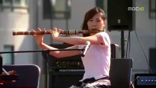 The Stupid Modern Music Vs Wind flower Traditional Music смотреть онлайн