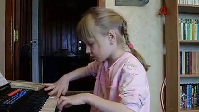 Первые занятия фортепьяно) смотреть онлайн