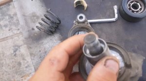 Обслуживание механизма натяжения ремня , натяжного и обводного роликов навесных агрегатов Epica .