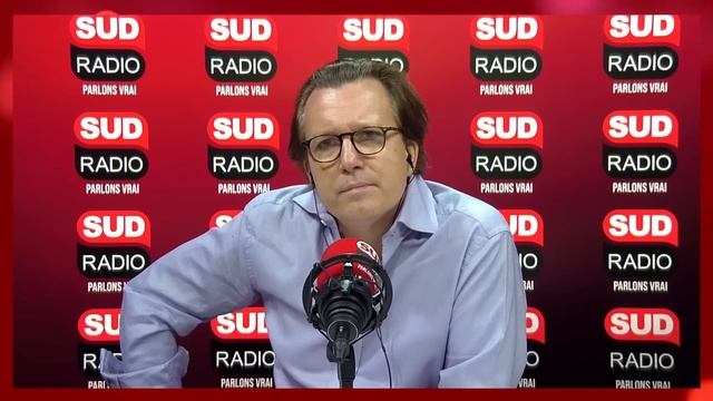 Le scandale de la fermeture des Urgences de nuit partout en France ! - Y a pas d'âge la chronique смотреть онлайн