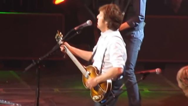 Paul McCartney - Wonderful Christmas Time