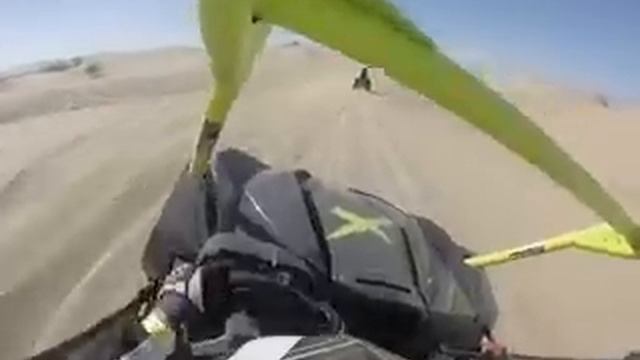 Can Am Maverick 1000 Turbo test drive at Glamis смотреть онлайн