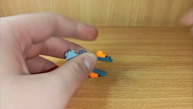 Как сделать МИНИ робота из лего! смотреть онлайн