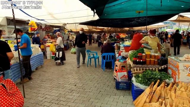 Цены низкие. Цен в долларах и евро нет. Первый вещевой базар после карантина смотреть онлайн