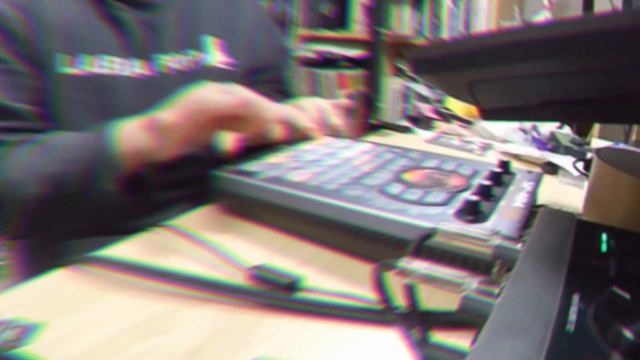 #spbeattape Roland SP-404sx beat (&D-110,U-220) смотреть онлайн