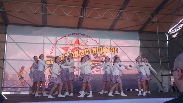 Военное попурри Дворцовая площадь смотреть онлайн