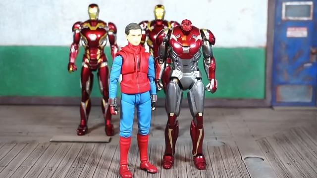 UPDATE! S.H. Figuarts Spider-Man Homecoming Homemade Suit Spidey & MK 47 Iron Man, Batman, Guts! смотреть онлайн