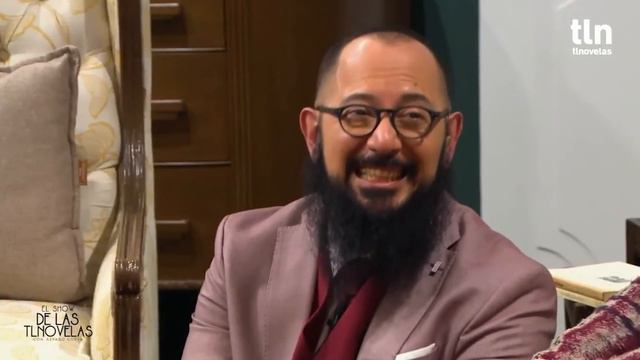 Eduardo Yáñez reacciona sus candentes escenas en 'Amores verdaderos' | El show de las tlnovelas смотреть онлайн