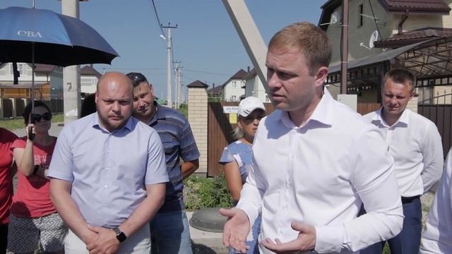 Мэр Анапы встретился с жителями проблемного посёлка смотреть онлайн
