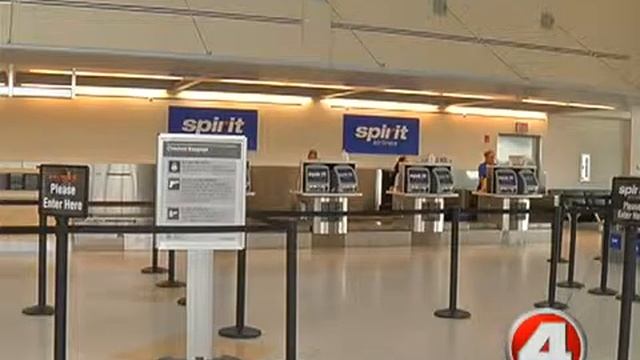 New non-stop flights coming to RSW airport смотреть онлайн