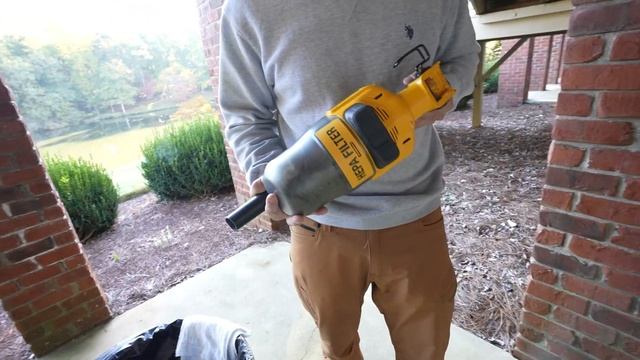 DeWALT Hand held Vacuum Monster смотреть онлайн