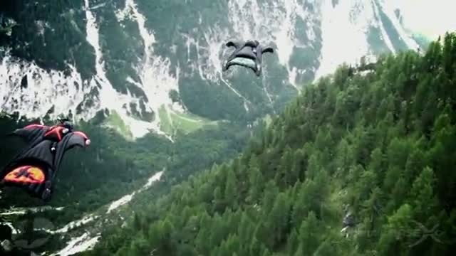 Wingsuit Basejumping смотреть онлайн
