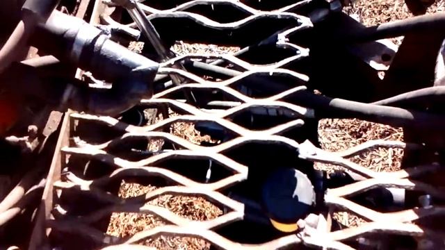 Мини погрузчик мини трактор 4х4. Своими руками. Сделал полы с просечки. смотреть онлайн