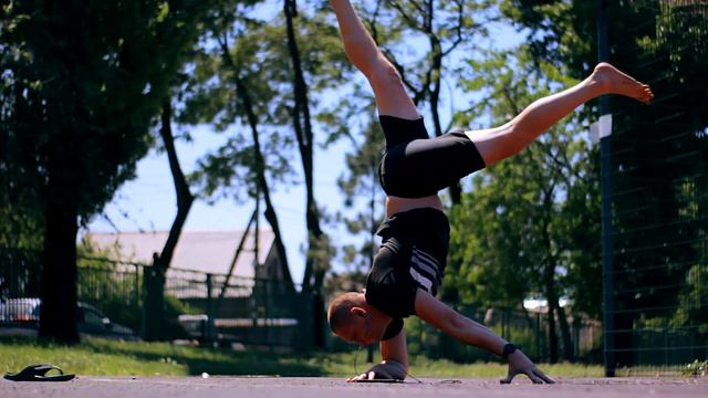 Не все, кто странствуют, сбились с пути смотреть онлайн