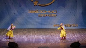 Татарский танец "Кызлар" (подружки).