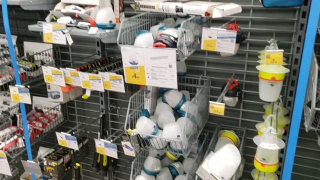 Decathlon - VIDEO TOUR - Cheap Sporting Goods Store (Coventry, UK) смотреть онлайн