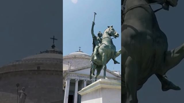 Basilica reale pontificia Di San Francesco Di Paola, in Naples смотреть онлайн