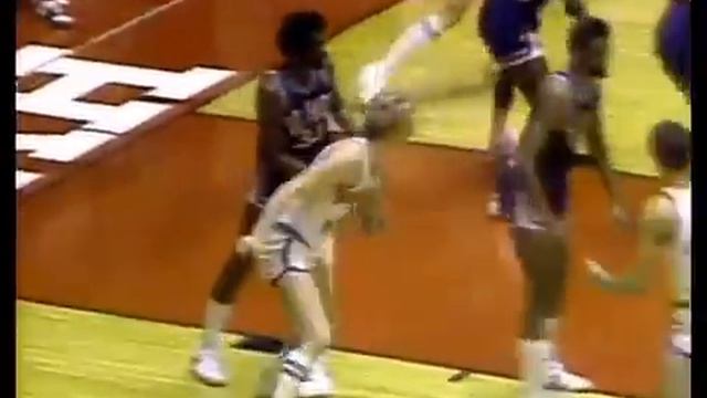 Larry Bird 35 Pts Vs DePaul 79 NCAA Final Four смотреть онлайн