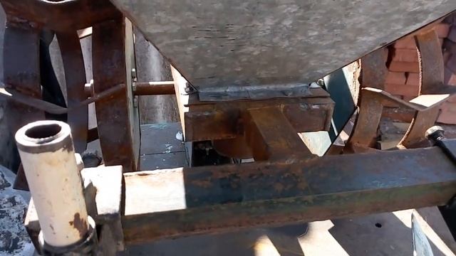 Картофелесажалка на мотоблок краткий обзор смотреть онлайн