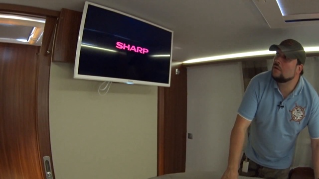 Популярный комплект дополнительных установок в автодом на примере Adria Matrix M670SBC смотреть онлайн