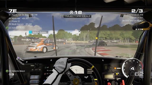 Grid Legends : Course de voitures coccinelle en vue interieure ! смотреть онлайн