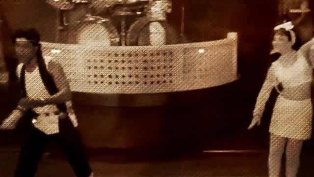 Mithun Chakraborty - Dance Dance смотреть онлайн