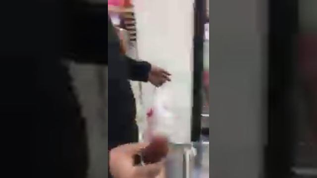 Обман в магазине! смотреть онлайн