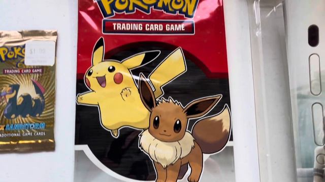 A Rare Inflatable Lemming and Sealed Vintage Pokémon Cards - Big Collection Buy Part 2! смотреть онлайн