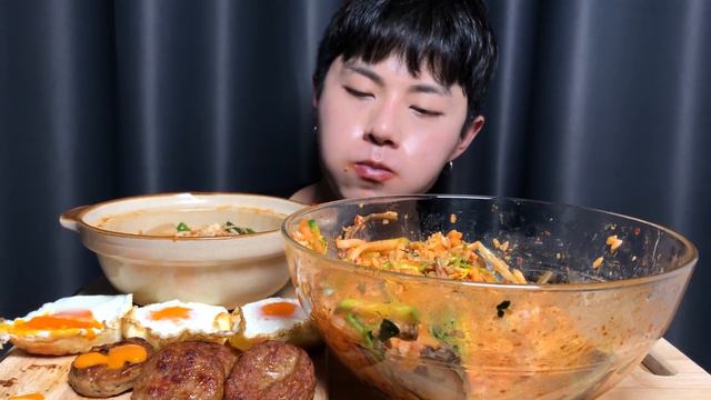 SUB) 봄 가기전 나물비빔밥에 된장찌개 먹었습니다_ Bibimbap, doenjang stew, Grilled Short Rib Realsound смотреть онлайн