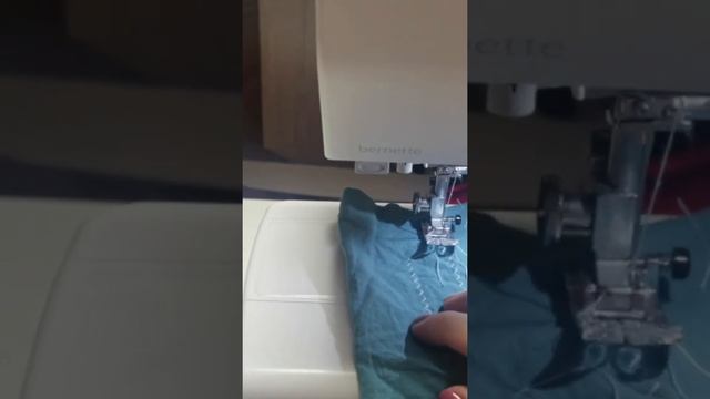 BERNINA BERNETTE B38