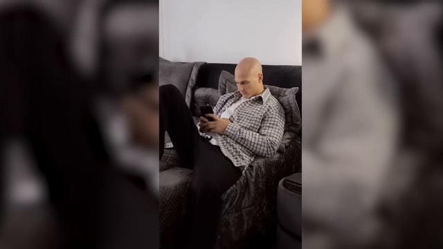 SEVGIDAN KUYIB, SEVIB TURMUSH QURMAGAN MUNISA RIZAYEVA HAQIQATLARNI OSHKOR QILDI #intervyu смотреть онлайн