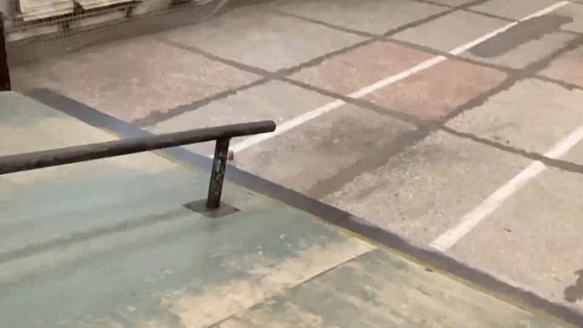 КТО ПОСЛЕДНИЙ СДЕЛАЕТ ТРЮК получит ПРИЗ смотреть онлайн