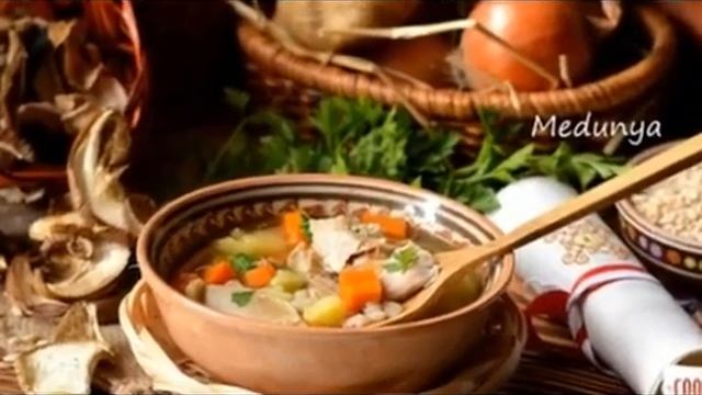 Цікавий світ: 5 традиційних українських страв, які все рідше стали з’являтися на наших столах смотреть онлайн