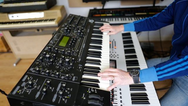 Alesis Andromeda