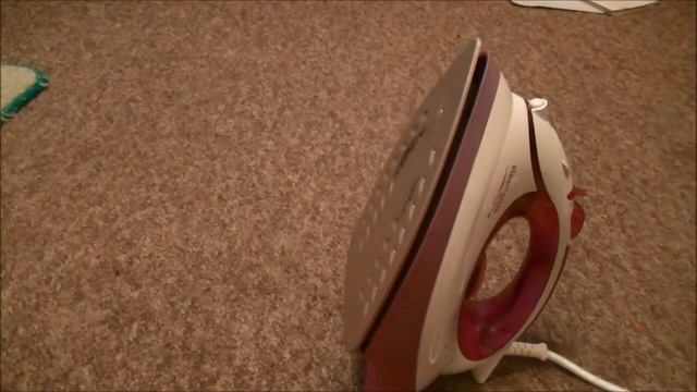 Russell Hobbs 14733 Iron Review смотреть онлайн