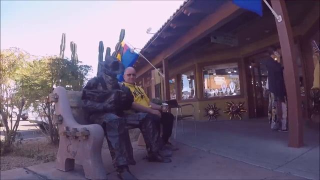 Why you should never ask statues questions. смотреть онлайн