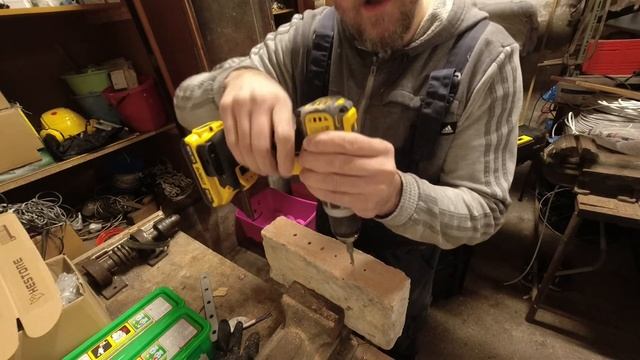 Dewalt Dcd796 Dcd-796 Tégla ütvefúrás