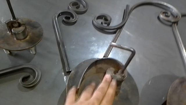 Самодельные кондуктора для гибки трубы. Холодная ковка. Ответы на вопросы. смотреть онлайн