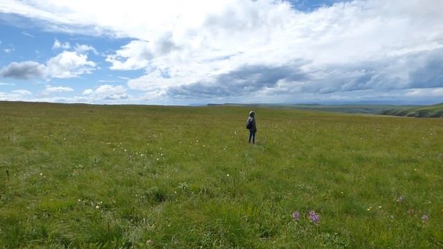 Прогулки в окрестностях перевала Гумбаши. Дорогами Карачаево-Черкесии. смотреть онлайн