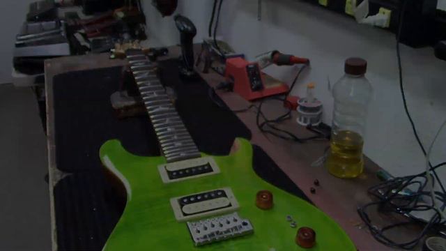 PRS SE Custom 24 Locking Tuner Upgrade смотреть онлайн