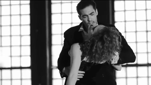 Dance me to the end of love - Leonard Cohen смотреть онлайн