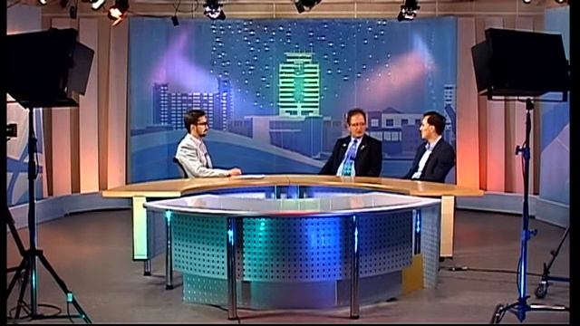 На тему дня: физики-теоретики смотреть онлайн