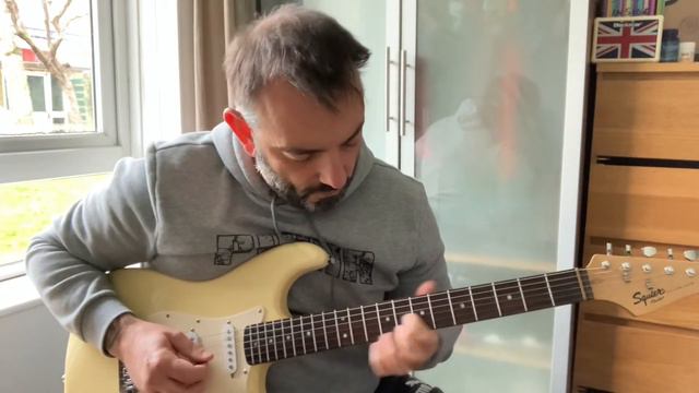 Squier HSS Bullet Strat C Major backing tracking play along. Great for beginners, not too hard 🙂 смотреть онлайн