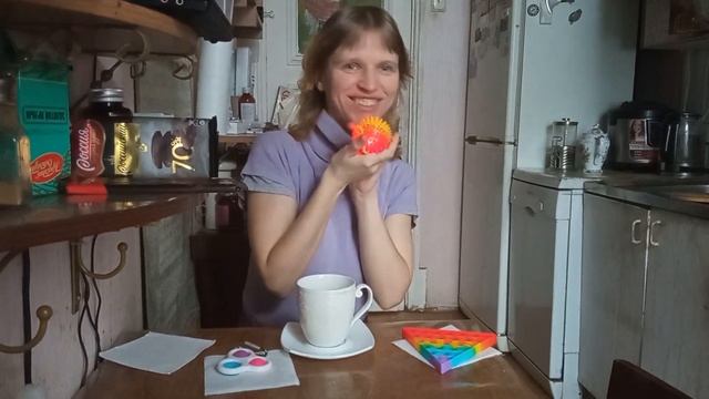 Накапучинил капучино капучинатором KitFort KT-768 смотреть онлайн