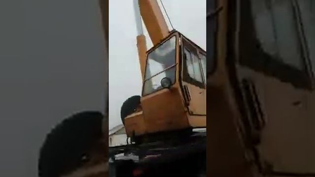 Газель. Погрузка при помощи крана неисправной Газели на трал. смотреть онлайн