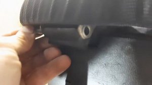 Как открыть сидушку скутера за 5 минут, если с замка слетел тросик